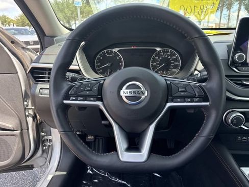 Used 2021 Nissan Altima 2.5 SR FWD image 27
