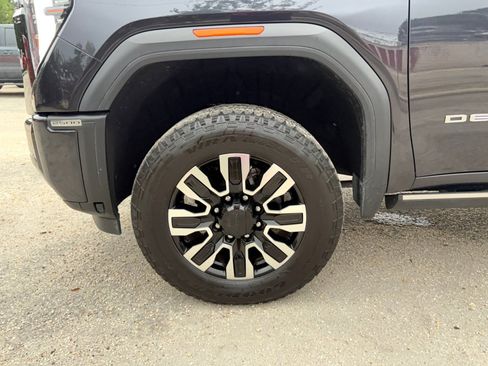 Certified 2025 GMC Sierra 2500 Denali Ultimate AWD/4WD image 27