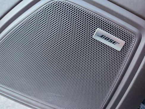 Used 2015 Porsche Macan Turbo image 28