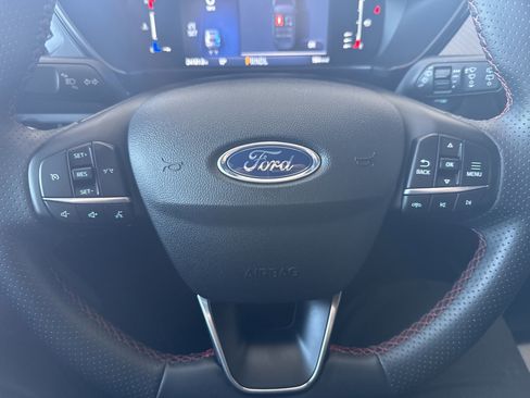 Used 2023 Ford Escape ST-Line w/ Equipment Group 301A image 31