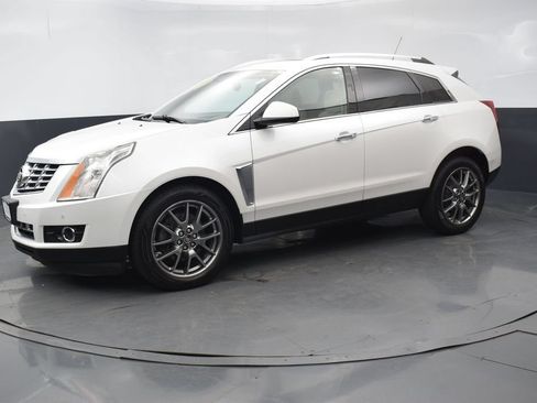 Used 2015 Cadillac SRX Premium AWD/4WD image 2