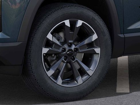 New 2026 Chevrolet Equinox RS w/ LPO, Floor Liner Package AWD/4WD image 9