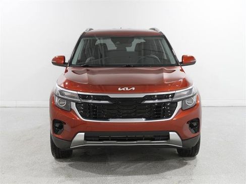 Used 2024 Kia Seltos S image 2