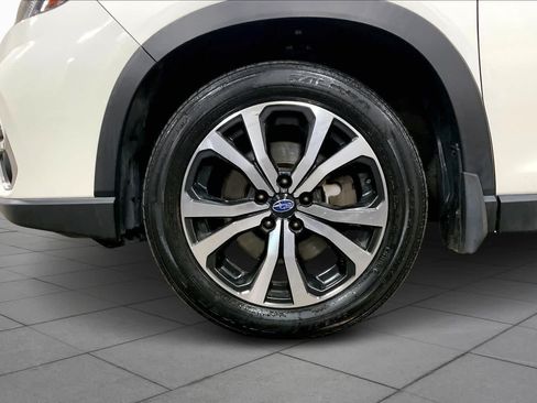 Used 2019 Subaru Forester Limited AWD/4WD image 10
