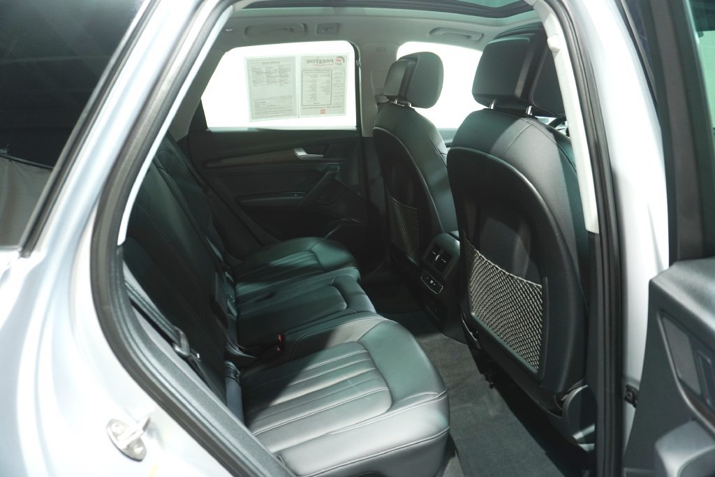 Used 2022 Audi Q5 2.0T Premium AWD/4WD image 17