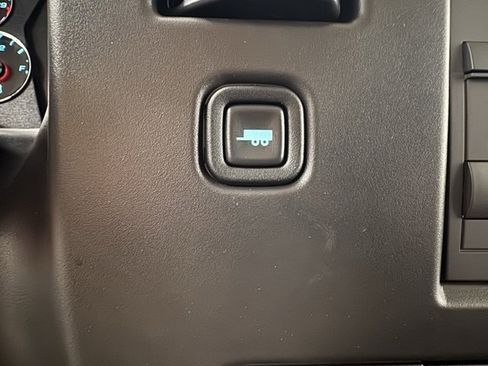 New 2025 Chevrolet Express 2500 Work Van w/ Driver Convenience Package image 14