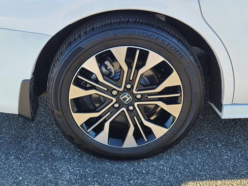 Certified 2025 Honda Odyssey Elite image 36