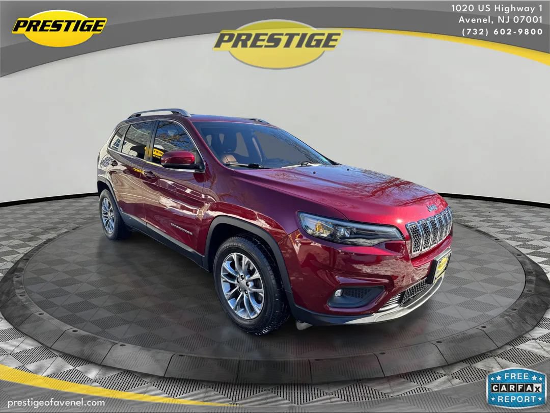 Used 2019 Jeep Cherokee Latitude Plus AWD/4WD image 3