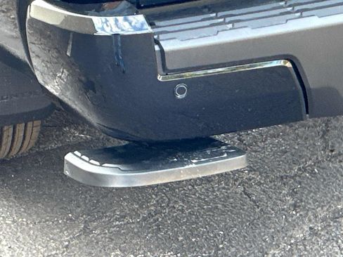 New 2026 Nissan Frontier SV w/ All-Weather Content Package image 12