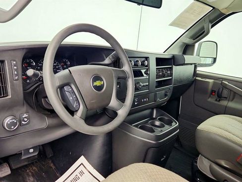 Used 2024 Chevrolet Express 2500 w/ Driver Convenience Package image 11
