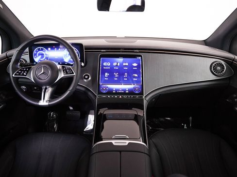 Certified 2023 Mercedes-Benz EQE 500 4MATIC SUV w/ Exclusive Trim Package image 5