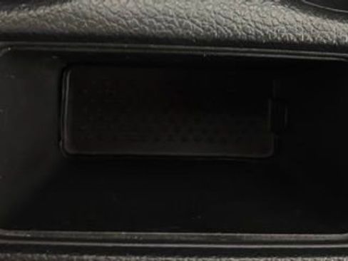 Used 2018 Nissan Rogue SL FWD image 43