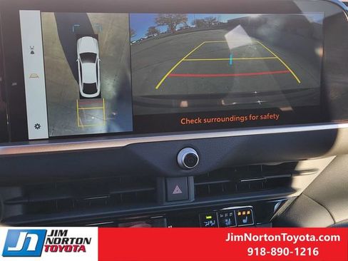 Used 2025 Toyota Crown Platinum image 20