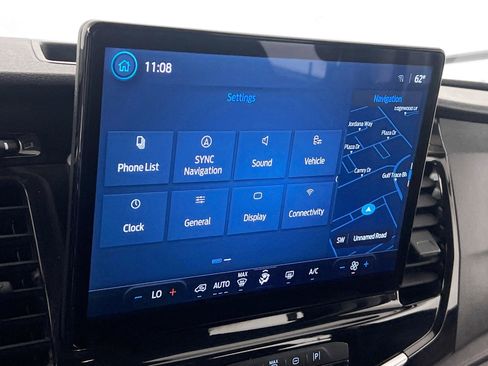 Used 2024 Ford Transit 350 XLT image 26