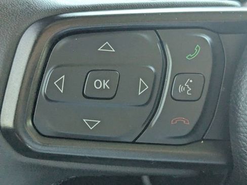 Used 2023 Jeep Gladiator Sport AWD/4WD image 22