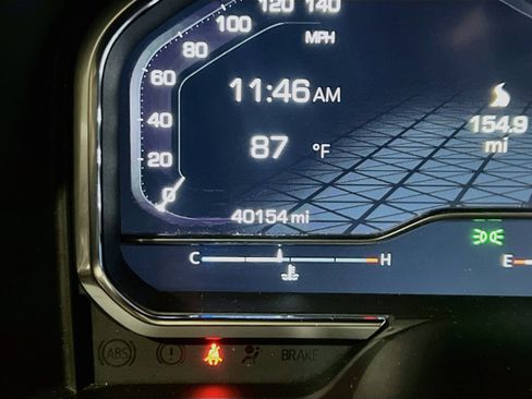 Used 2025 GMC Sierra 1500 AT4 w/ AT4 Premium Package AWD/4WD image 8