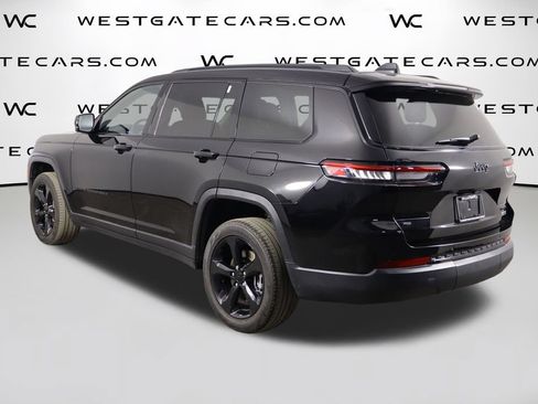 Used 2022 Jeep Grand Cherokee L Limited w/ Black Appearance Package RWD image 42