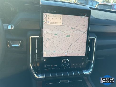 Used 2025 GMC Yukon Denali image 24