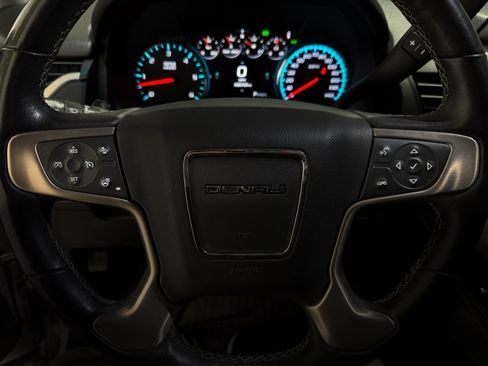 Used 2019 GMC Yukon XL Denali w/ Denali Ultimate Package image 13