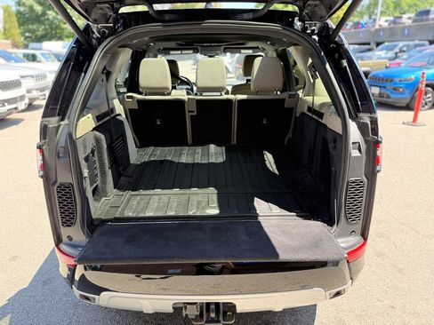 Used 2020 Land Rover Discovery Landmark AWD/4WD image 31