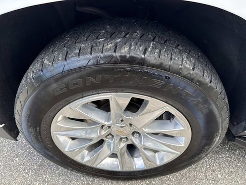 Used 2023 Chevrolet Tahoe LS image 12