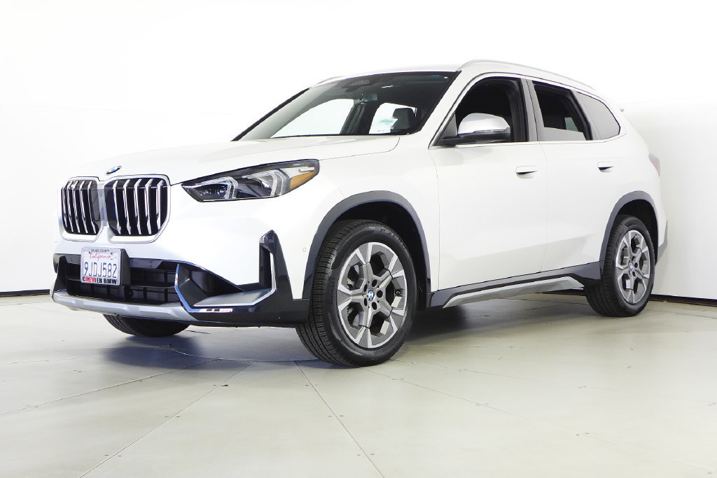 Used 2023 BMW X1 xDrive28i w/ Convenience Package AWD/4WD image 2