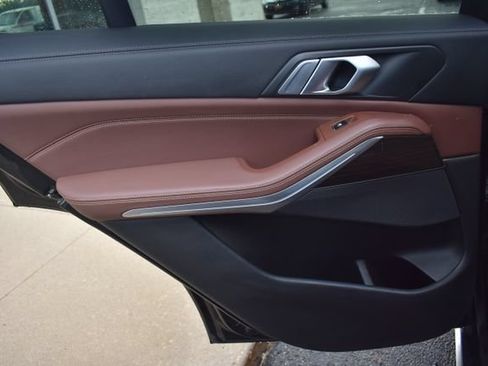 Used 2020 BMW X5 xDrive40i w/ Premium Package AWD/4WD image 38