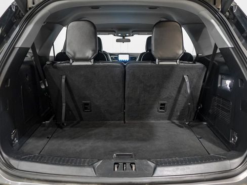 Used 2021 Ford Explorer XLT w/ Equipment Group 202A image 54