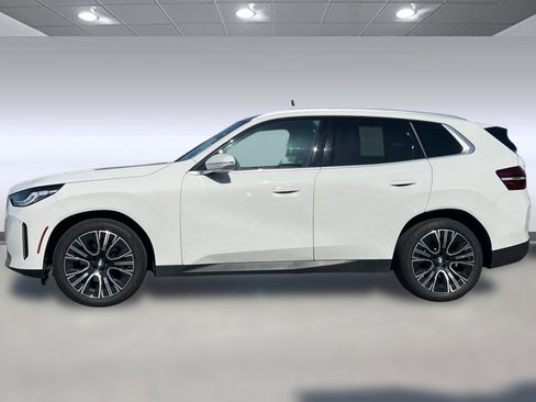 Used 2025 BMW X3 xDrive30 w/ Convenience Package AWD/4WD image 2