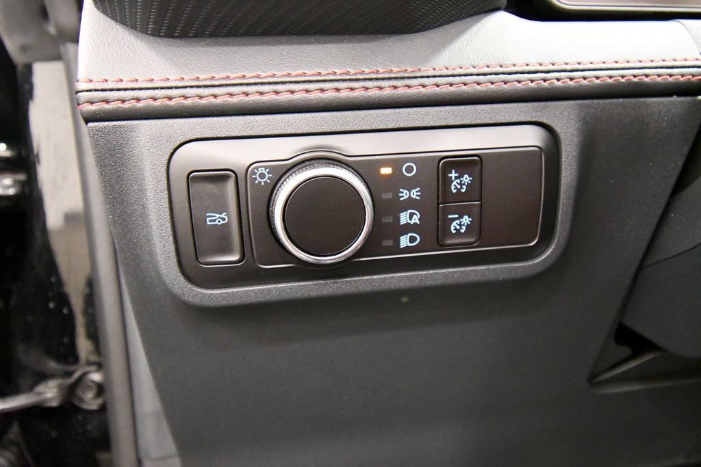 Used 2025 Ford Mustang GT Premium RWD image 16