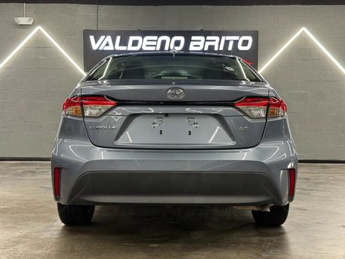 Used 2023 Toyota Corolla LE FWD image 11