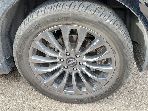 Used 2023 Nissan Armada Platinum w/ Captain's Chairs Package image 5