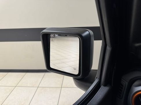 Used 2021 Jeep Gladiator Mojave AWD/4WD image 18