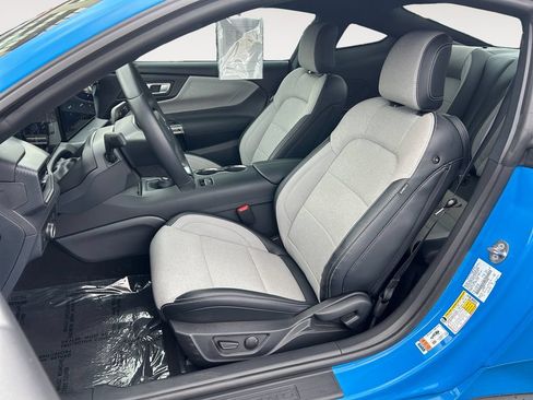 Used 2025 Ford Mustang GT RWD image 7