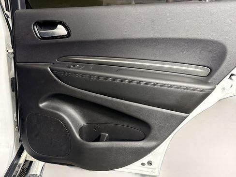 Used 2021 Dodge Durango SXT image 28