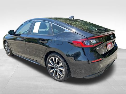 Used 2024 Honda Civic EX-L image 5