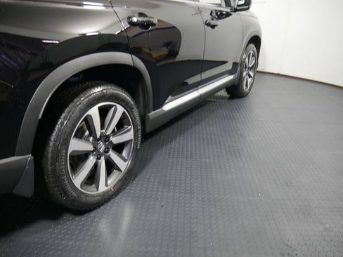 New 2026 Honda Pilot Touring image 4