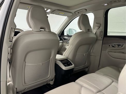 Used 2024 Volvo XC90 B5 Plus image 14