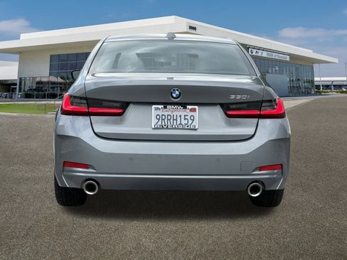Used 2025 BMW 330i Sedan w/ Convenience Package image 9