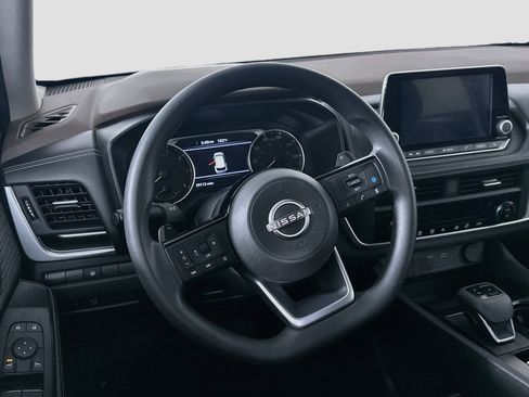 Used 2023 Nissan Rogue SV AWD/4WD image 18