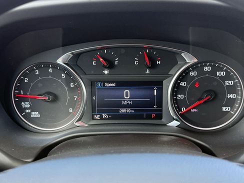 Used 2023 GMC Acadia SLE w/ Driver Convenience Package image 17