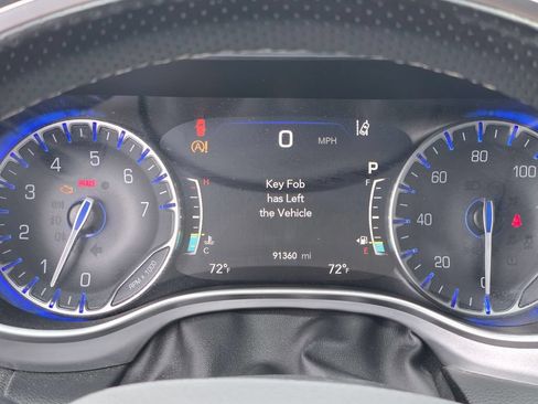 Used 2019 Chrysler Pacifica Limited w/ Advanced Safetytec Group FWD image 47