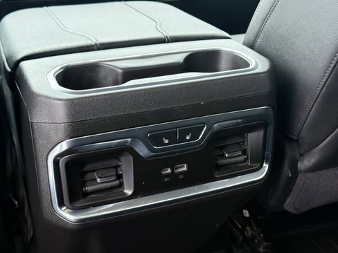 Used 2025 Chevrolet Silverado 2500 LTZ w/ LTZ Premium Package image 15