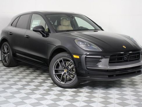 New 2026 Porsche Macan Turbo image 9