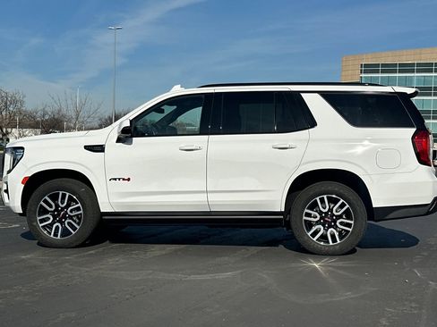 Used 2023 GMC Yukon AT4 image 7