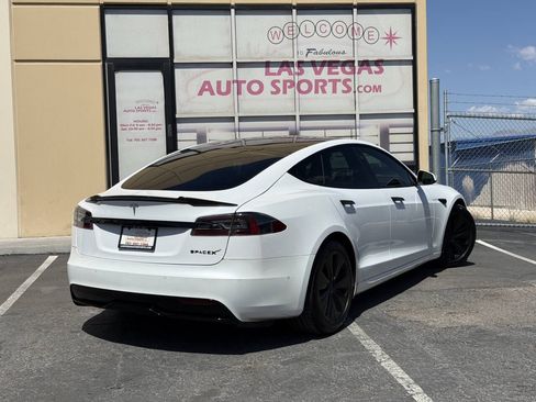 Used 2022 Tesla Model S AWD/4WD image 9