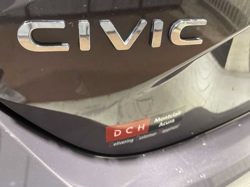 Used 2024 Honda Civic EX-L image 7