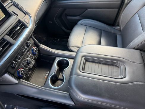 Used 2023 Chevrolet Tahoe LT image 22