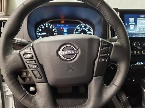 Used 2025 Nissan Frontier SV w/ SV Convenience Package image 20