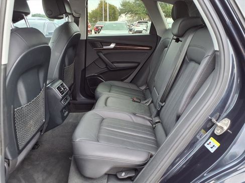 Used 2018 Audi Q5 2.0T Premium Plus w/ Premium Plus Package image 18